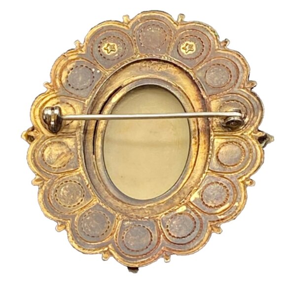 Antique Victorian Celluloid “First Plastic” Cameo Brooch Pin,Ornate Golden Frame - Picture 5 of 9
